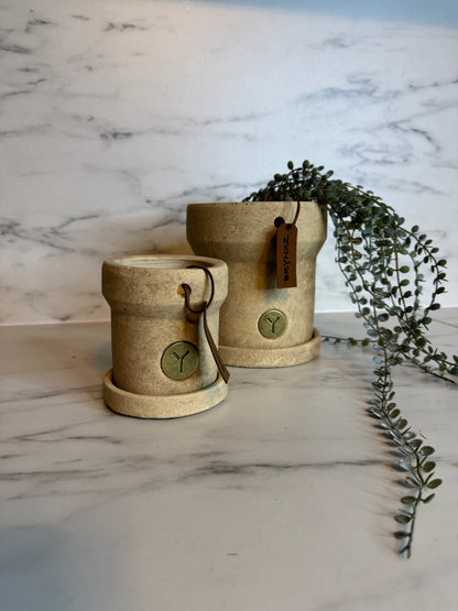 Bloempotten met leren label beige